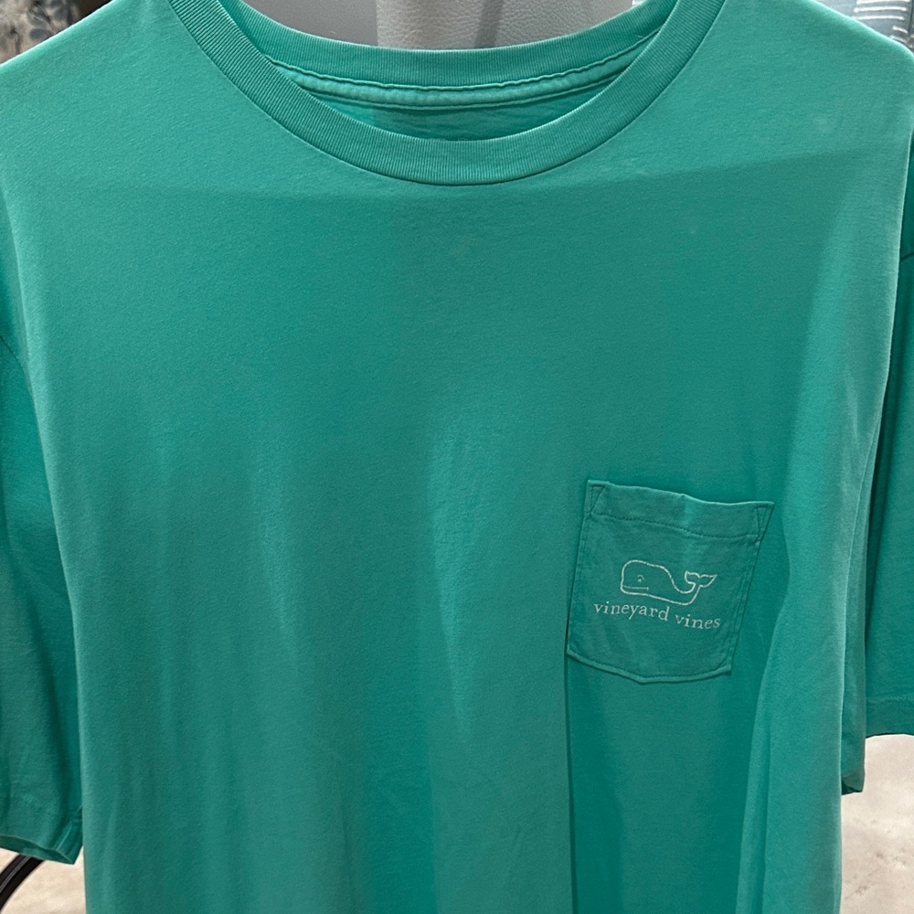 LIKE NEW!  Vineyard Vines Men's Teal Short Sleeve Tee